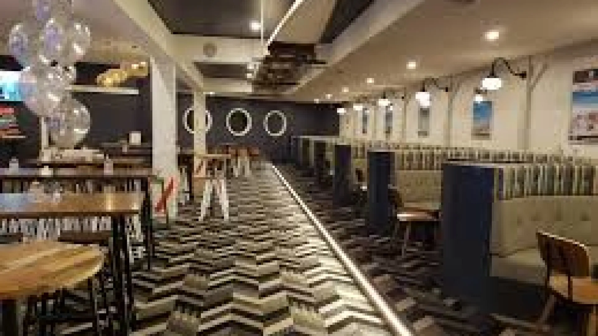 Rafferty’s Tavern 