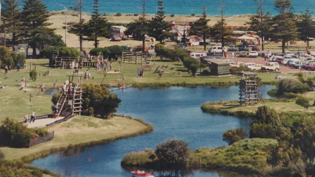 1980s playground
